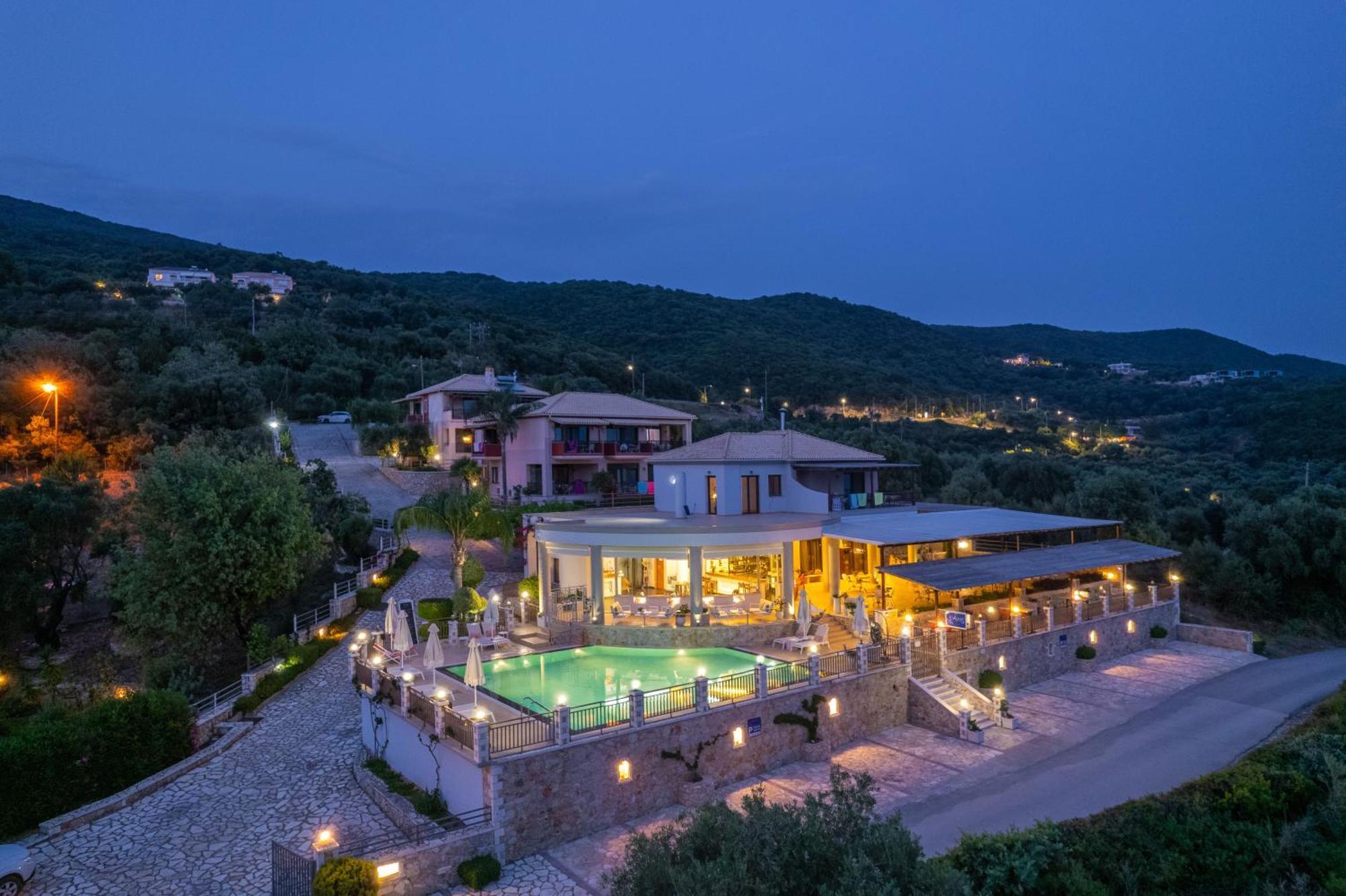 3Aktes Suites & Studios Sívota Extérieur photo